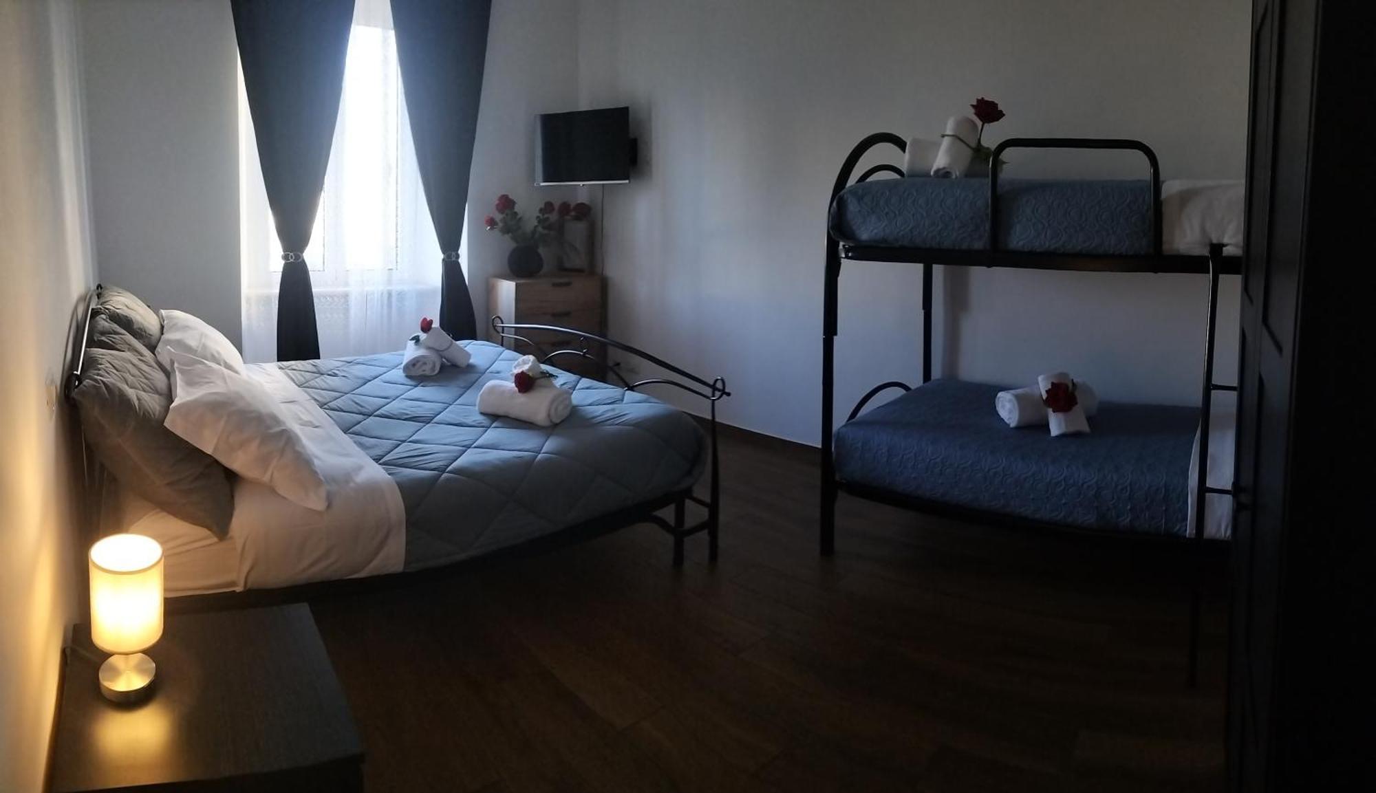 Apartamento Red Roses Domus Roma Exterior foto